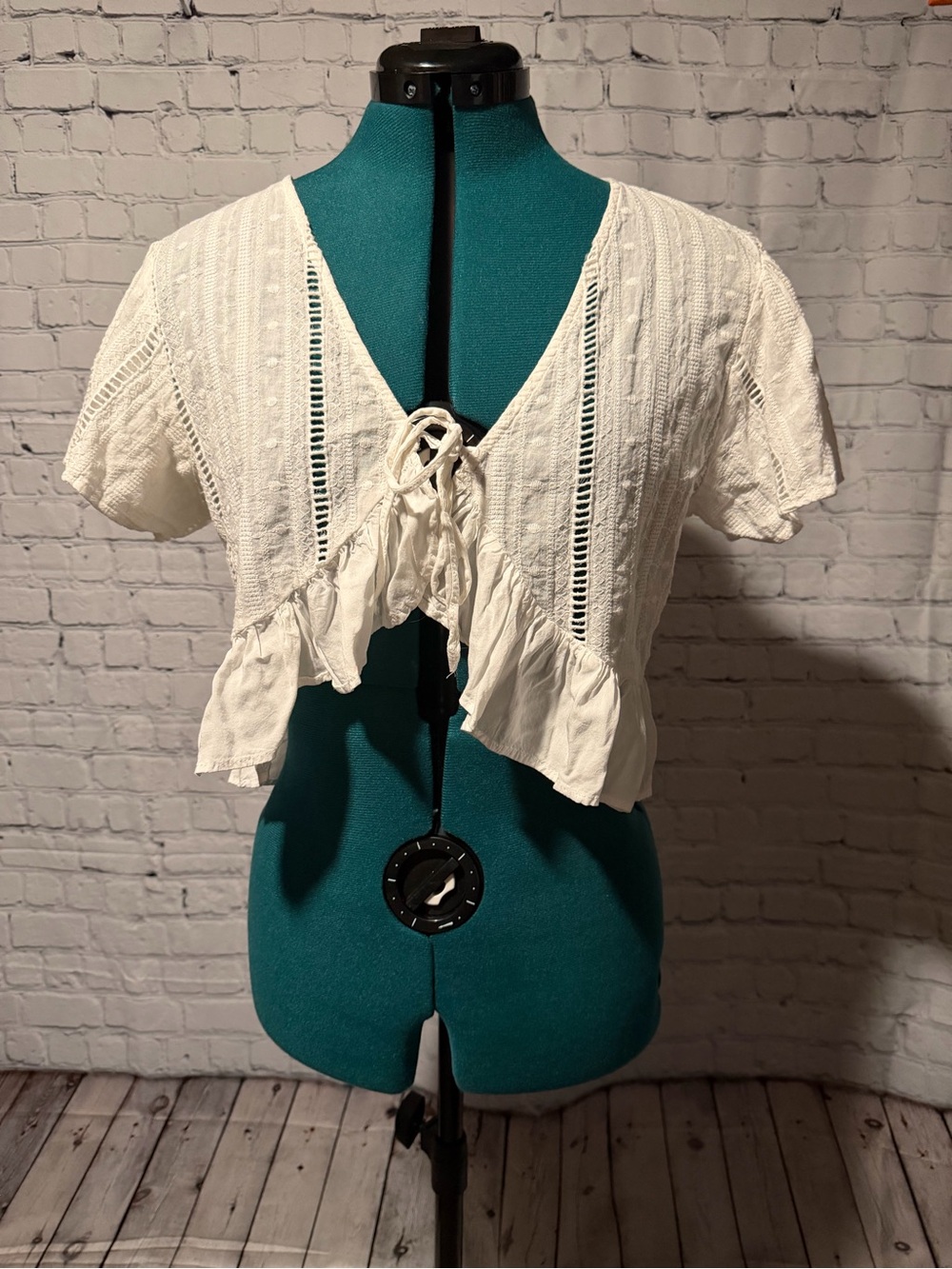 White Lace-Up Ruffle Crop Top